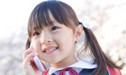 Các bước dạy trẻ giao tiếp qua điện thoại