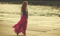 Nếu anh yêu người đến sau, xin đừng làm cô ấy buồn nhiều như em