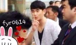 Kim Soo Hyun gây náo loạn khi "lén" đi ăn tối ở Thái Lan