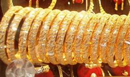 Vàng nội “nguội” hơn vàng ngoại 