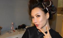 Hồ Quỳnh Hương xuất hiện với gương mặt cứng đơ và lạ lẫm