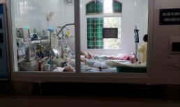 Vụ tai nạn ở Xã Đàn: Nữ sinh bắt đầu có phản ứng khi thay băng