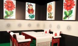 Mẫu bàn ăn cực độc đáo với họa tiết thêu chữ thập