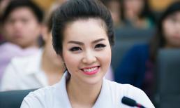 Á hậu Thụy Vân rạng rỡ làm đại sứ "Giờ trái đất 2014"