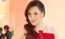 Hồ Quỳnh Hương: Đã xấu lại càng xấu hơn khi ngồi cạnh Hồ Ngọc Hà