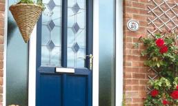 4 điều CẤM KỴ khi mở cửa ra vào