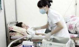 Hot teen Việt nhập viện: Kẻ mệt nhoài, người nhắng nhít