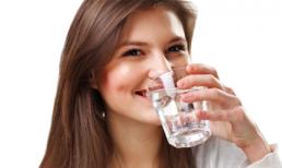 7 lý do bạn nên uống nước để làm đẹp