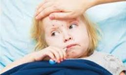 7 biến chứng đáng sợ của bệnh sởi mẹ phải biết để phòng cho con