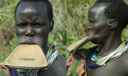 Kỳ lạ tục căng miệng đón tuổi dậy thì của phụ nữ bộ tộc Suri