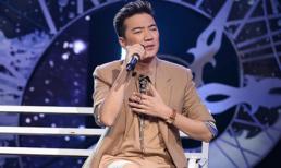 Đàm Vĩnh Hưng bùi ngùi trên sân khấu