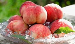 Những loại trái cây ăn vào là... nổi mụn