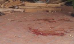 Hà Nội: Mâu thuẫn nhỏ, con trai đánh bố đẻ nguy kịch