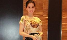 Cát-sê hàng tháng của Ngọc Trinh chẳng đủ để mua cái túi?