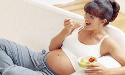 Top thực phẩm mẹ ăn, con 'quái thai'