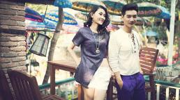 Lãng mạn mùa hè cùng trang phục đôi đi biển