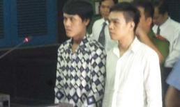 Liên tục "yêu" bé gái 13 tuổi ngay tại nhà vệ sinh công ty