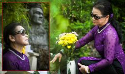 Khánh Ly bất ngờ viếng thăm mộ Trịnh Công Sơn khi vừa về đến Việt Nam