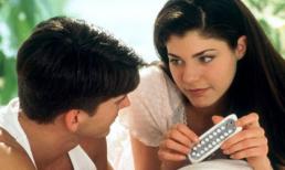 Tôi sợ gia đình biết chúng tôi đã "quan hệ"