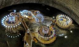 Độc đáo công viên trong mỏ muối ngầm ở Rumani