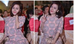 "Đứng hình" trước tóc mới cực xinh và vẻ đẹp ngây thơ của Bà Tưng