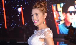 Lâm Chi Khanh rạng rỡ, "khoe" vòng một ý nhị sau chia tay người yêu