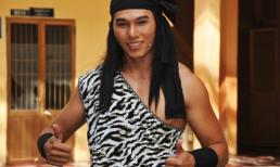 Ngọc Tình hóa thân Thạch Sanh làm "đại náo" trường học