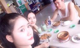 Cặp mẫu cực xinh đẹp dáng chuẩn "hẹn hò" cùng NTK Tommy Nguyễn 