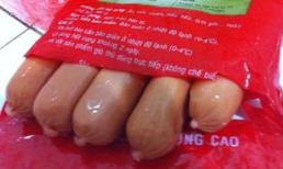 Giật mình với công nghệ sản xuất xúc xích bằng... hóa chất