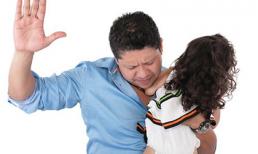 Các lỗi tày đình cha mẹ thường hay mắc phải khi dạy con