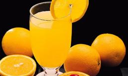 Trẻ mãi không già nhờ... uống nước 