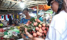 Vải thiều 20.000 đồng/kg bán chạy tại Sài Gòn