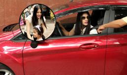 Bắt gặp "gái quê" Lê Thị Phương lái xế hộp đi dạy học