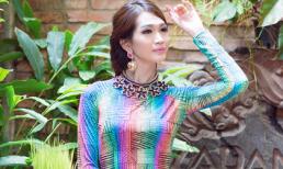 Hoa hậu chuyển giới Campuchia đẹp ngất ngây bên tà áo dài Việt