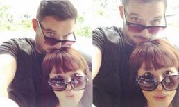 Hà Anh khoe ảnh bạn trai Tây mới hôn tóc mềm