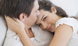 Ngực nhỏ, chồng vẫn yêu mê mệt