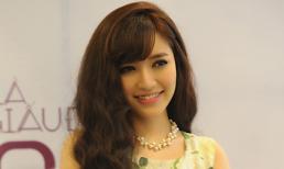 Bích Phương với Top hit “Mình yêu nhau đi” tại Phòng trà MTV