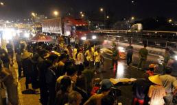 Tai nạn chết người trên cầu, giao thông hỗn loạn