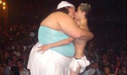 Nếu vợ "hơi mập một tí" hãy tặng nàng bài thơ này