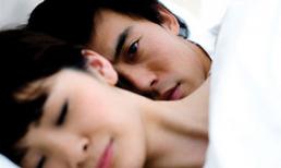 Choáng váng khi đọc quyển sổ khám bệnh của vợ