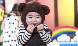 Cậu nhóc mắt 1 mí gây choáng tại show truyền hình