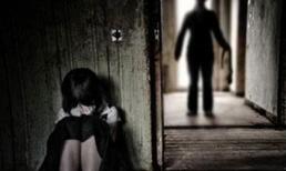 Rùng mình cha ruột hiếp dâm con gái suốt 5 năm
