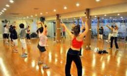 Vỡ buồng trứng vì tập thể dục sai tư thế