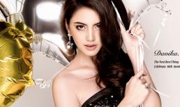 Ngắm "Ma nữ" đẹp lạnh lùng trong những sắc màu cổ điển