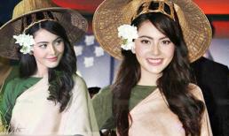 "Ma nữ đẹp nhất Thái Lan" hóa thôn nữ đẹp nổi bật tại buổi ra mắt phim