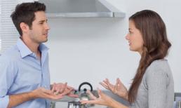 "Em làm những chuyện xấu xa sau lưng anh..."