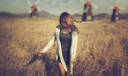 4 việc làm ngớ ngẩn của con gái hậu chia tay