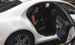 Mỹ nhân Việt đọ "đẳng cấp" bằng xe sang của "nửa kia"