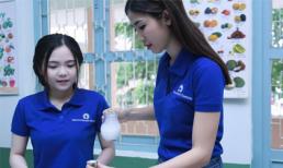 Siêu mẫu tài năng Huỳnh Nu “học” nghề mới