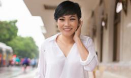 Phương Thanh giản dị dạo phố Hà Thành